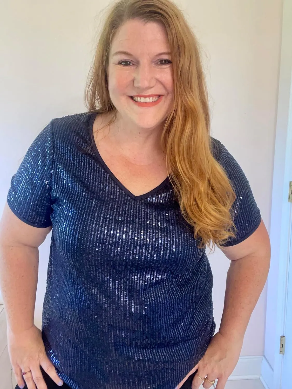 CARCOS Plus Size Sequin Top for Women Short Sleeve Party Blouse Evening Sparkle Shimmer V Neck Glitter Shirt Ladies XL-5XL
