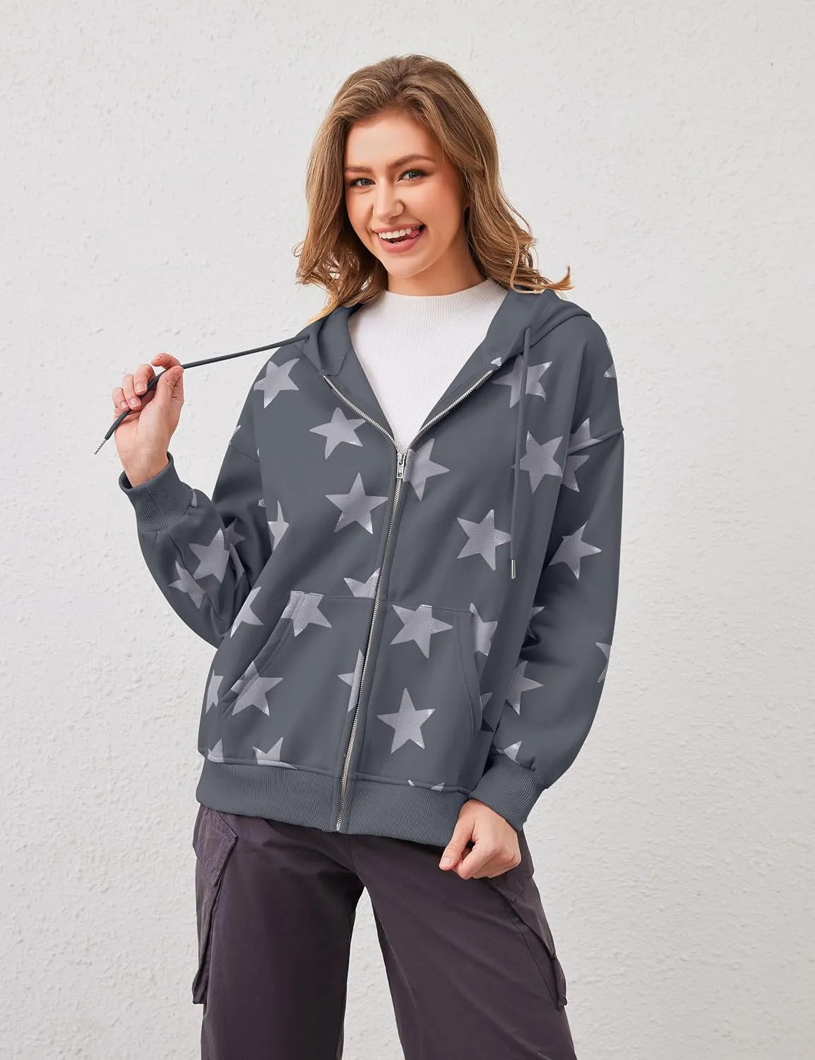 MISSACTIVER Women Star Graphic Zip Up Hoodies Y2k Drawstring Star Print Sweatshirt Oversized Jackets with Slant Front Pocket