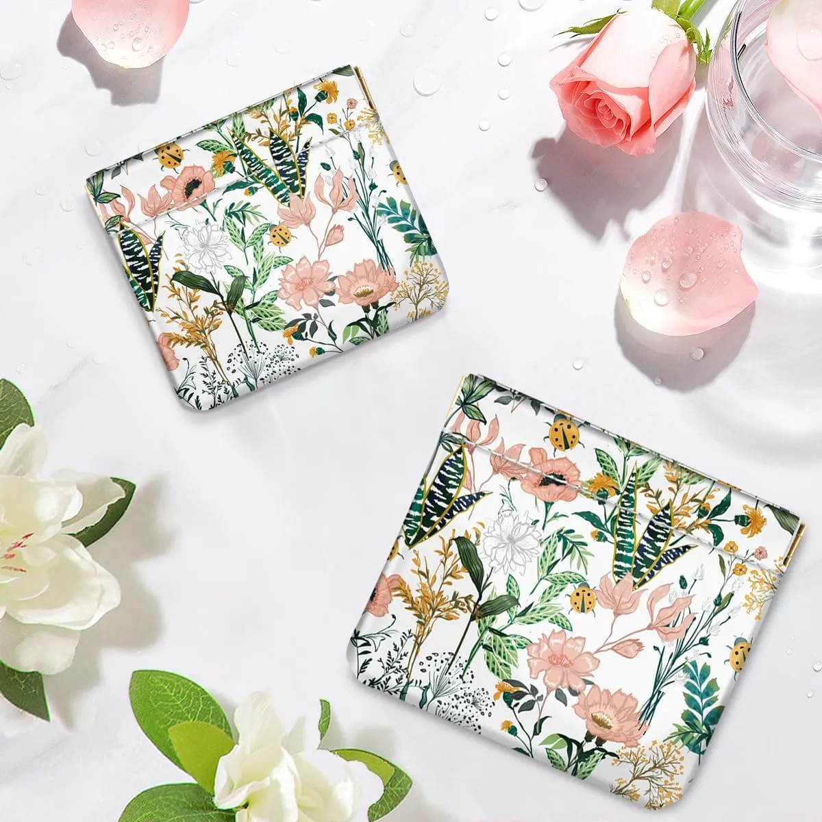 Squeeze Coin Purse Pouch Change Holder Small Makeup Bag for Purse Lipstick Organizer Multi-function Card Holder,White Flowers