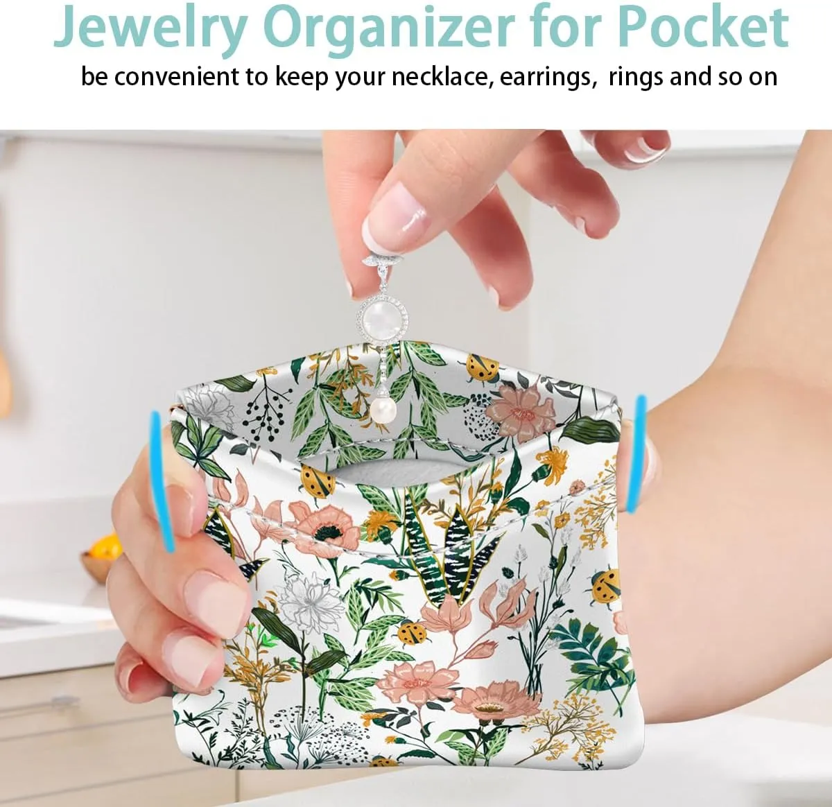 Squeeze Coin Purse Pouch Change Holder Small Makeup Bag for Purse Lipstick Organizer Multi-function Card Holder,White Flowers