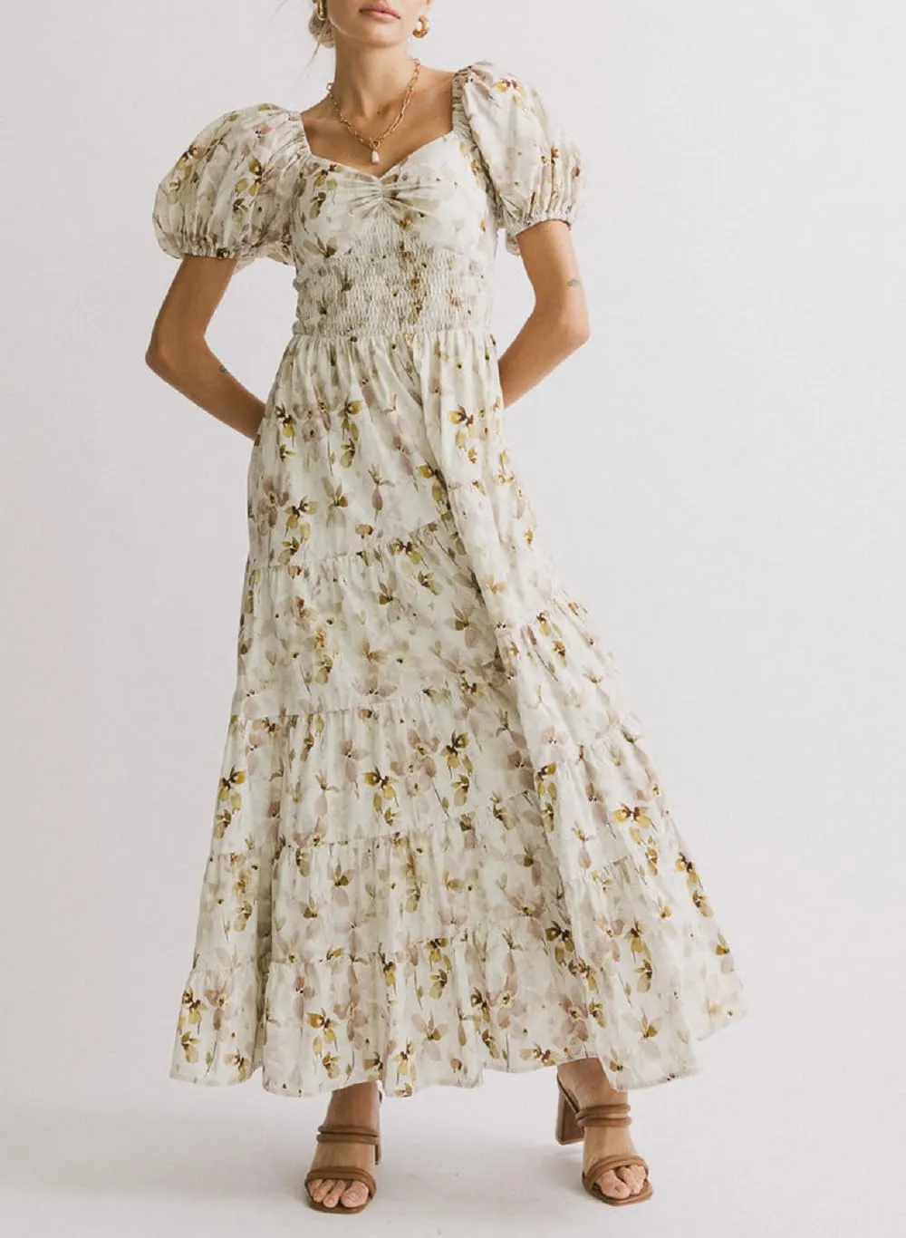 Women Floral Patchwork Puff Sleeve Maxi Dress Boho Square Neck Smocked Flowy Dress Y2k Tiered Ruffle Beach Sundress