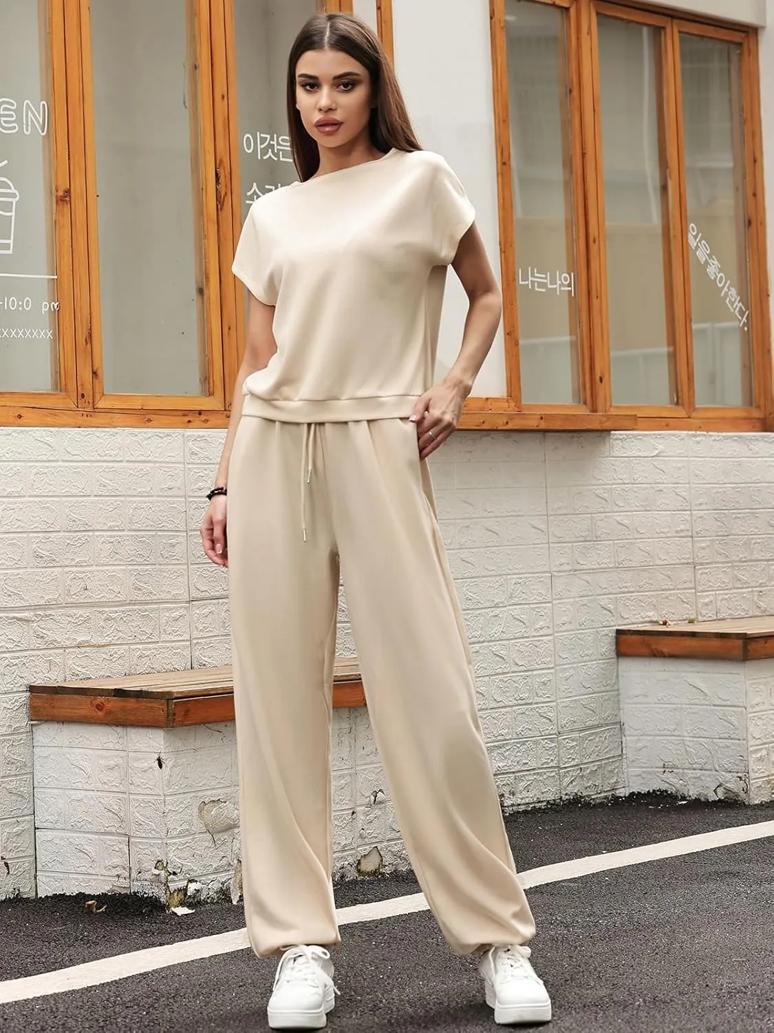 Women's 2 Piece Outfits Cap Sleeve Tops High Waist Pants Lounge Set Athletic Jogger Tracksuit Fashion Loungewear